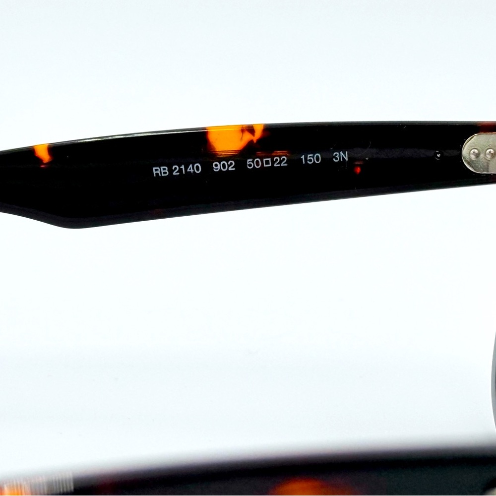 Ray-Ban Classic Sunglasses Wayfarer RB2140 50mm Tortoise w/ Green G15 Lens - Picture 8 of 9